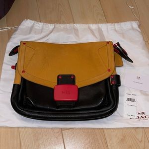 NWT Coach clutch